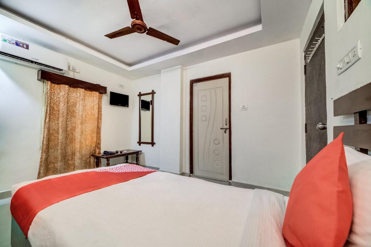 Oyo 33504 Hotel Ananda Inn Haiderabad Buitenkant foto