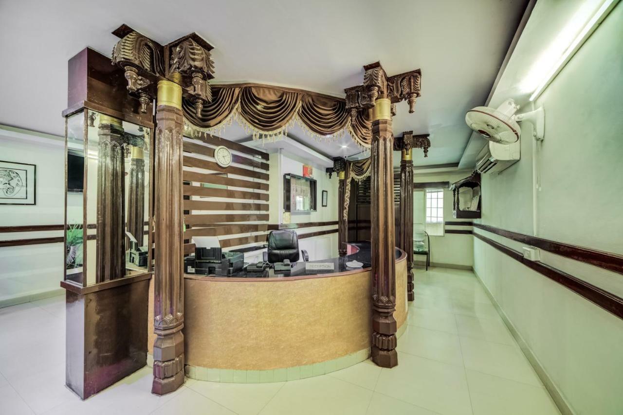 Oyo 33504 Hotel Ananda Inn Haiderabad Buitenkant foto